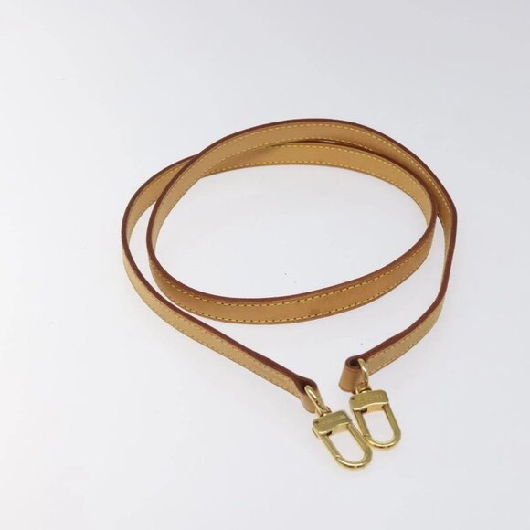 Share LOUIS VUITTON Monogram Vernis Motto Accessory Pouch Beige - Picture 15 of 16